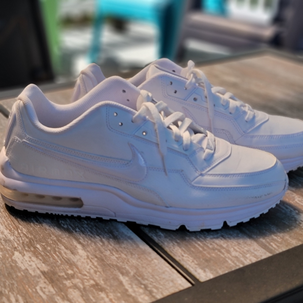 NIKE AIR MAX LTD 3
